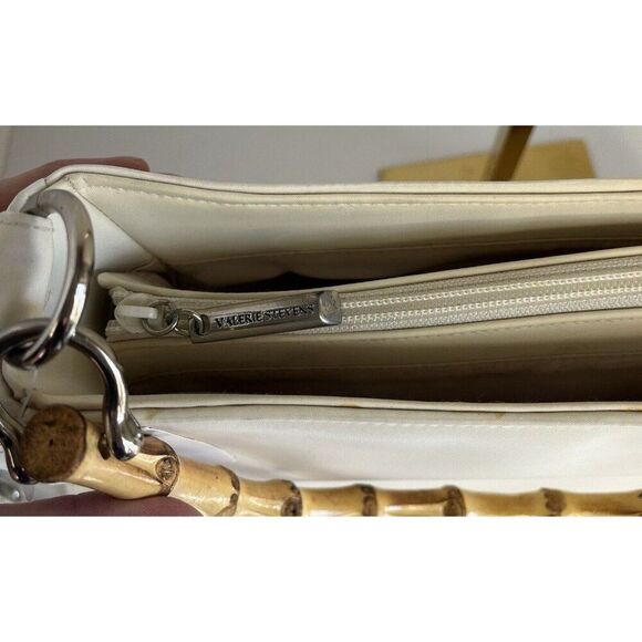 Valerie Steven’s NWT Cream‎ Bamboo Handle Handbag 99212 - Picture 9 of 11